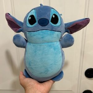 Stitch 10” Hugmees - Squishmallows (Disney)